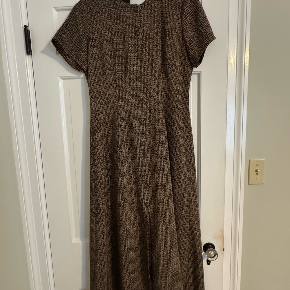 Casual Corner Brown Textured Button-Front Maxi Dress